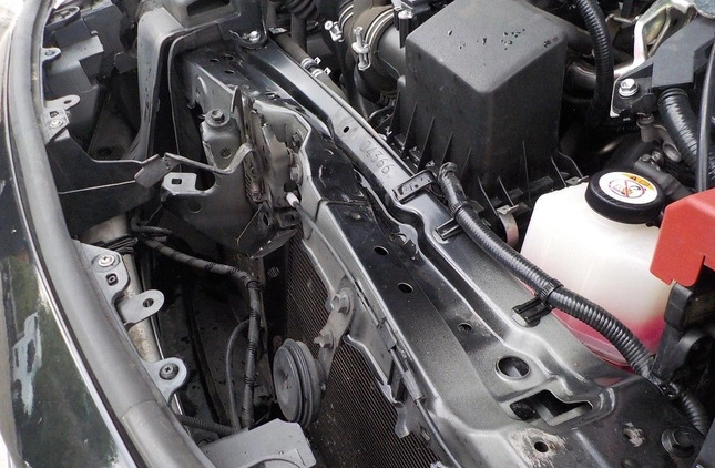 Toyota Corolla cena 42900 przebieg: 275734, rok produkcji 2019 z Sokółka małe 631